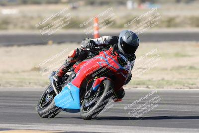 media/Jan-15-2026-Racers Edge (Thu) [[dfebeb70ab]]/3-B Group/Session 2 (Turn 11)/